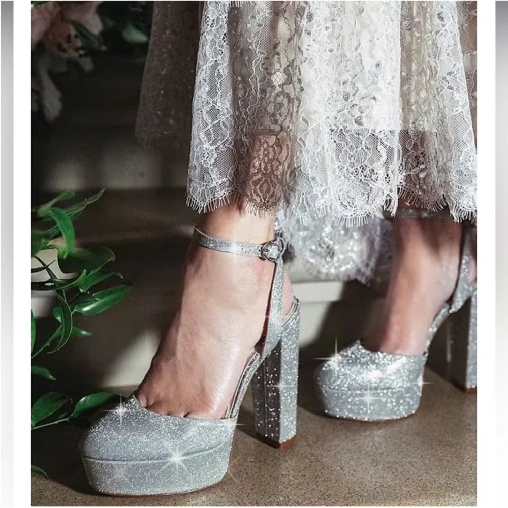 NEW Antonio Melani X Born on Fifth “Liv” Silver Metallic Glitter Platform Pumps